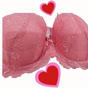 Luxe Lace Push-Up Bra in Coral